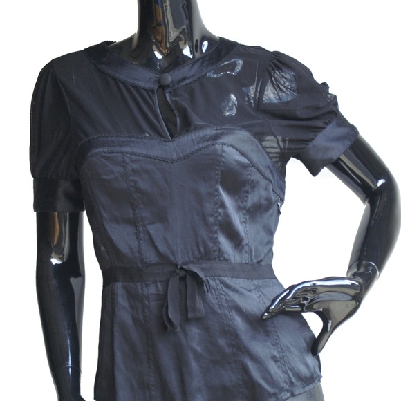 Micheal Kors Black Short Sleeve Top US Size M - Picture 2 of 8